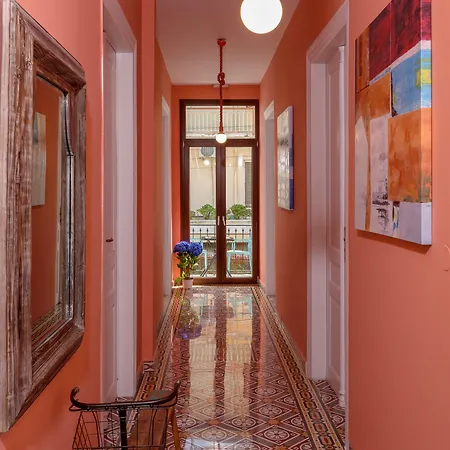 Hotel Thejoy La Canée