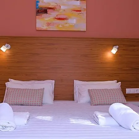 Hotel Thejoy 3*