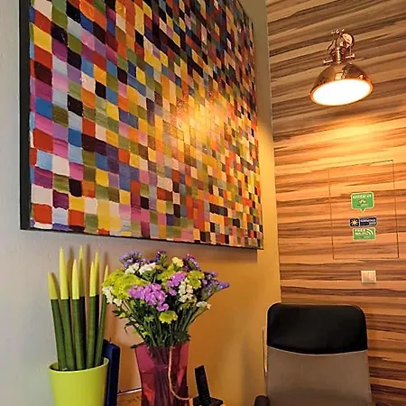 Thejoy Hotel 3*