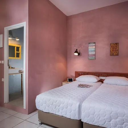 Hotel Thejoy 3*