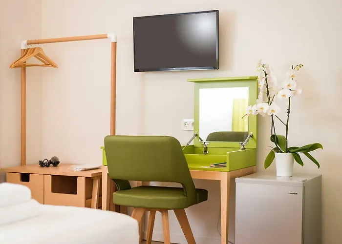 Hotel Thejoy La Canea